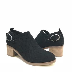 Sonoma Chisel Ankle Boot